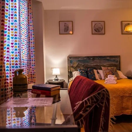 Homestay Independientes Centricas Bano Privado Ronda